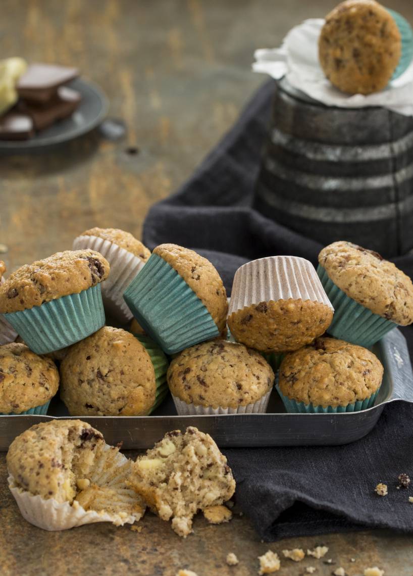 Mini-Chocolate-Chip-Muffins mit Nüssen
