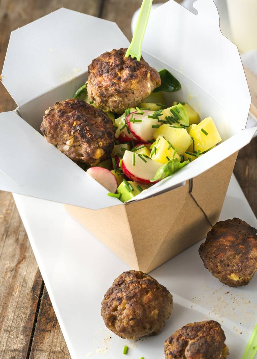 Mini-Frikadellen mit Kartoffelsalat