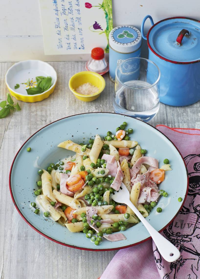 Penne mit Erbsen-Schinken-Soße im Monsieur Cuisine | ZauberMix