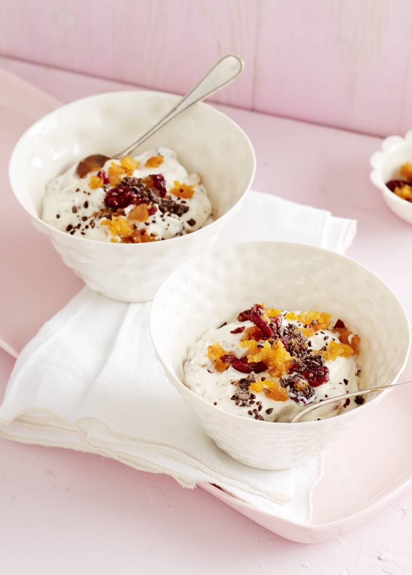 Ricottacreme mit Schokolade und Aprikosen