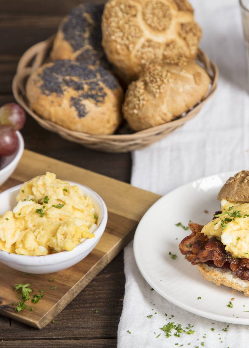 Schnelle Sonntagsbrötchen mit dem Monsieur Cuisine backen