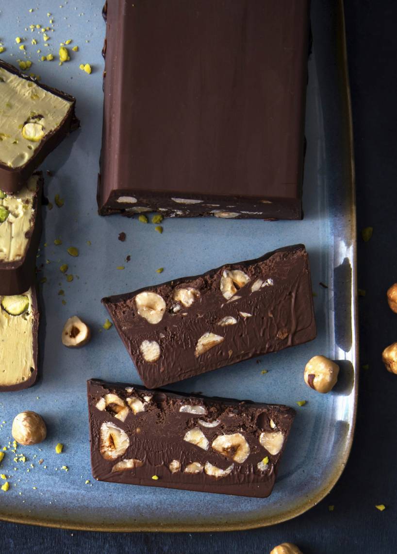Haselnuss-Schokoschnitten