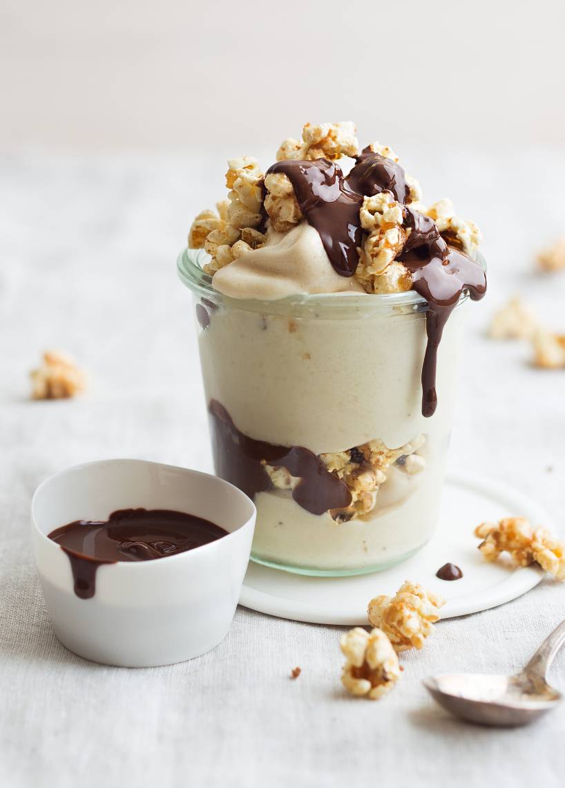 Vanilleeis im Monsieur Cuisine mit Karamellpopcorn | ZauberMix Vanilleeis im Monsieur Cuisine mit Karamellpopcorn | ZauberMix