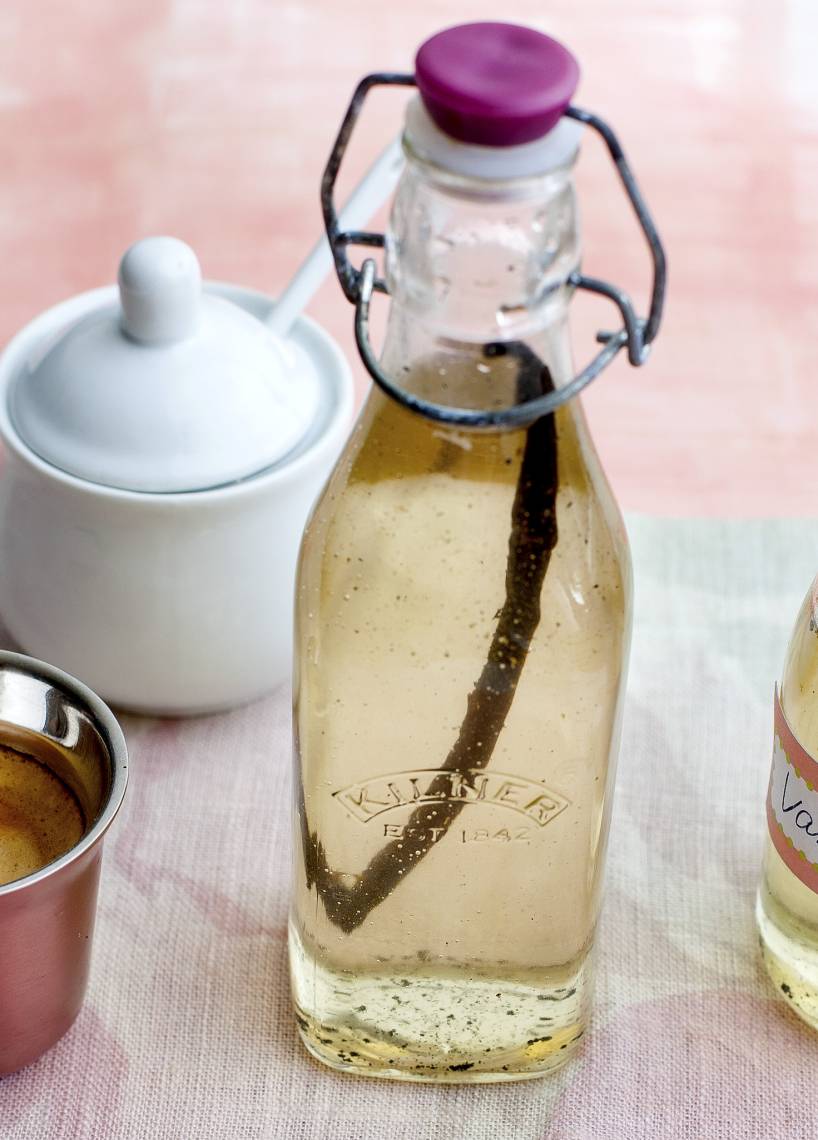 Vanillesirup kochen im Monsieur Cuisine | ZauberMix