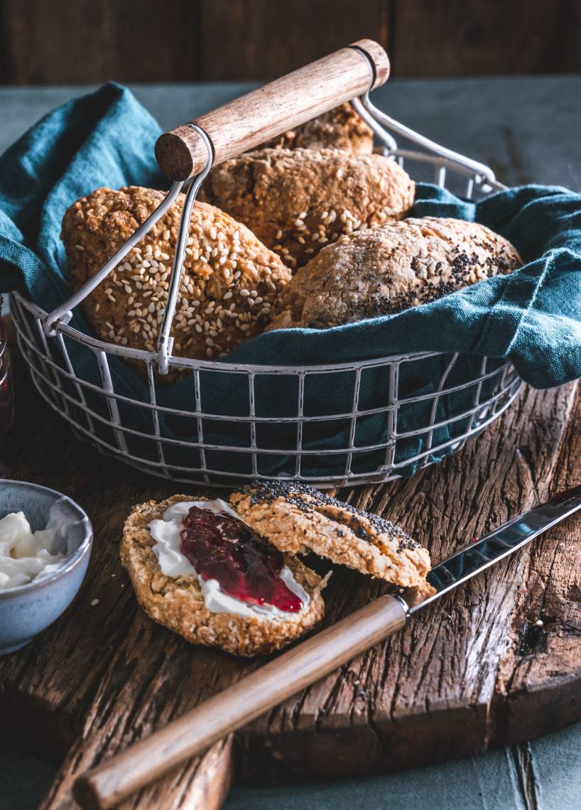 Vollkorn-Quinoabrötchen
