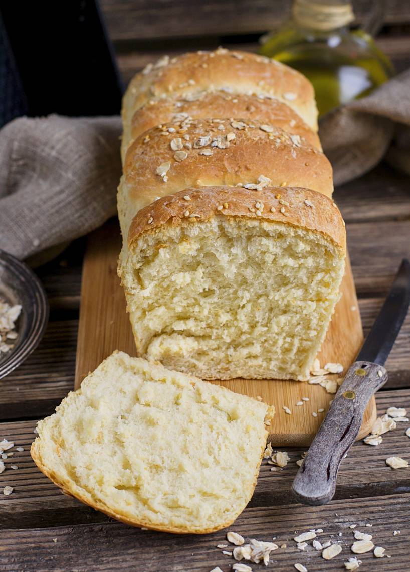 Buttermilch-Weißbrot mit dem Monsieur Cuisine | ZauberMix Buttermilch-Weißbrot mit dem Monsieur Cuisine | ZauberMix