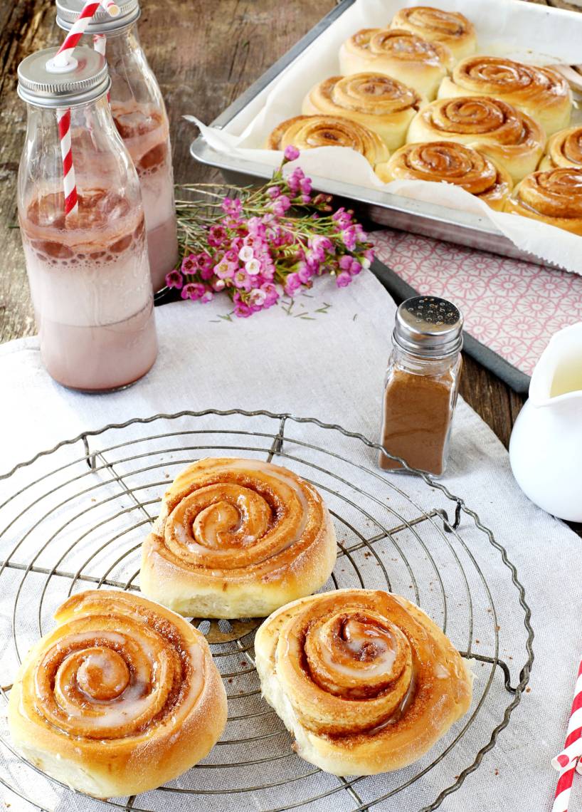 Zimtschneckenkuchen mit Schmandguss