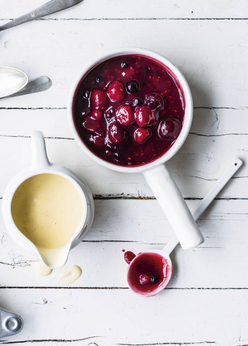 Vegane Beerengrütze mit dem Monsieur Cuisine | ZauberMix Vegane Beerengrütze mit dem Monsieur Cuisine | ZauberMix