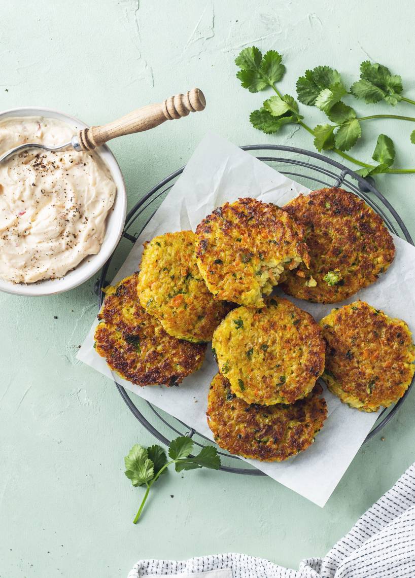 Gemüsepuffer mit Süßsauer-Dip