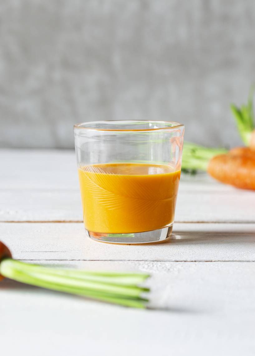 Karotten-Sanddorn-Shot