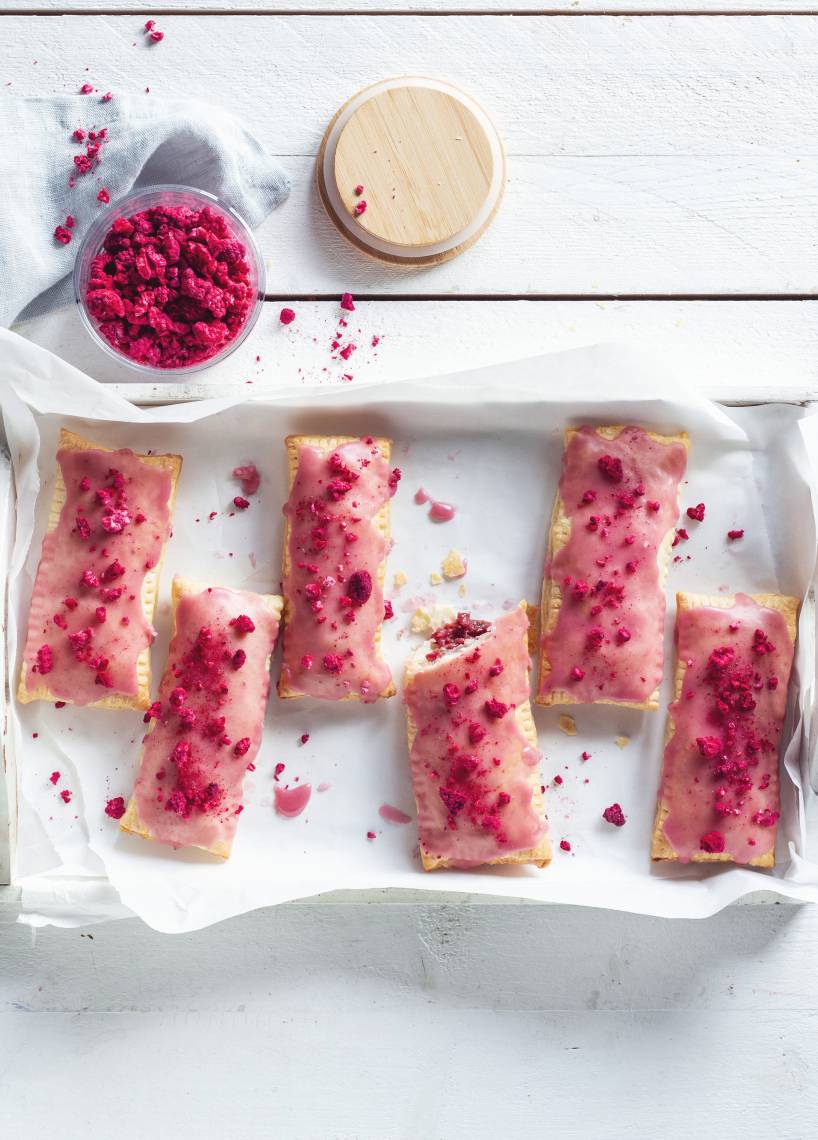 Kirsch-Puddingtaschen mit Blätterteig