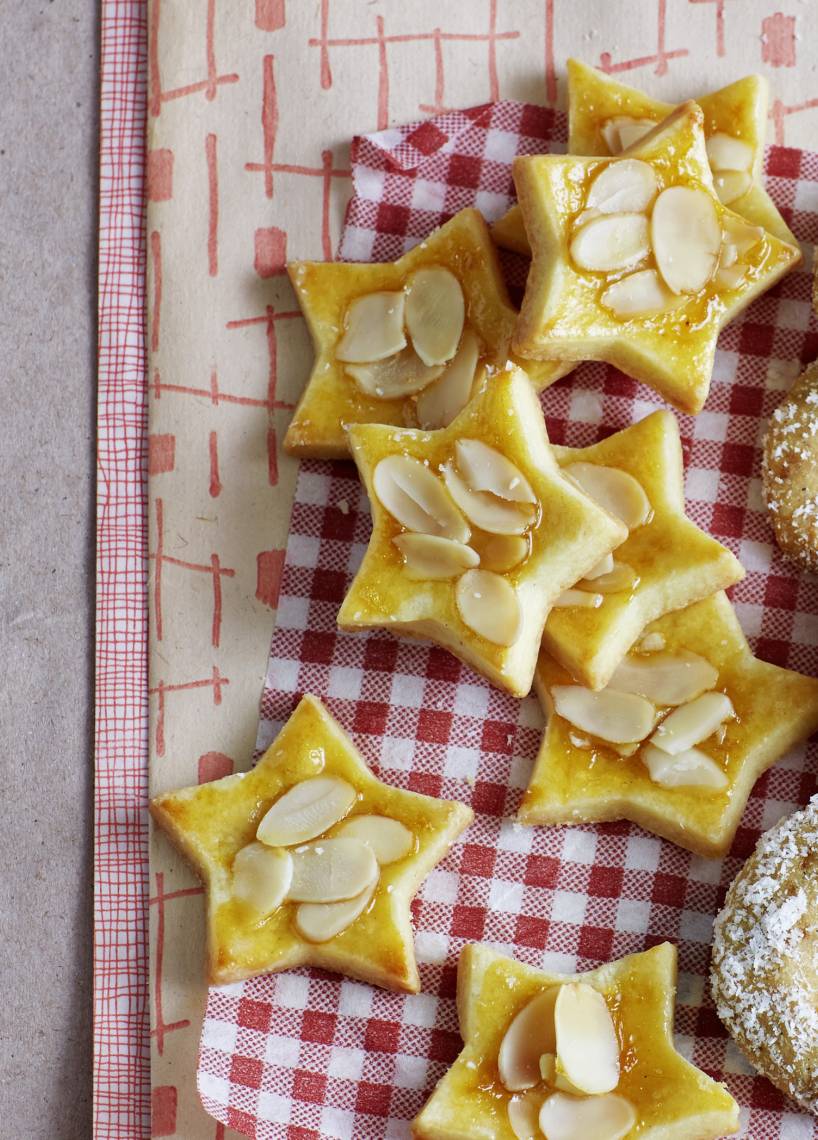 Nusssterne mit Erythrit