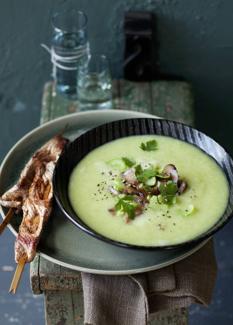 Rosenkohl-Sellerie-Cremesuppe aus dem Monsieur Cuisine | ZauberMix Rosenkohl-Sellerie-Cremesuppe aus dem Monsieur Cuisine | ZauberMix