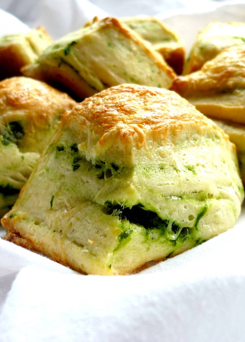 Bärlauch-Brötchen mit dem Monsieur Cuisine