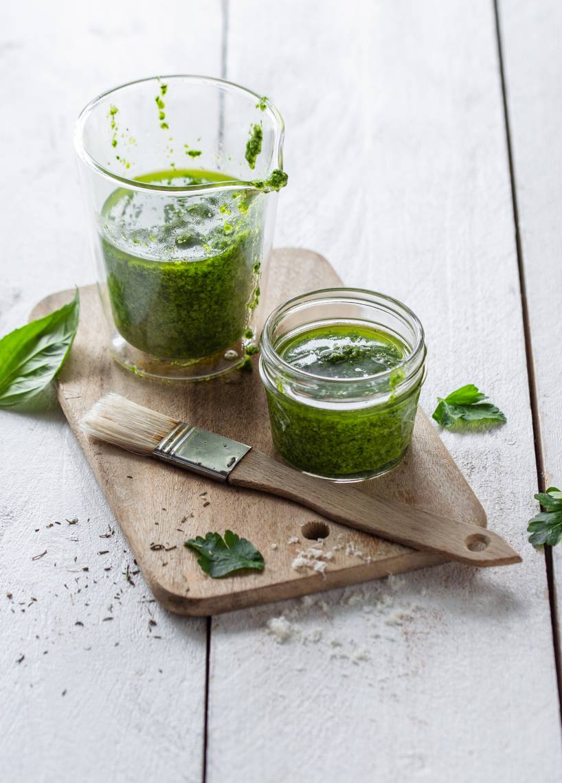 Kräuter-Pesto-Marinade mit dem Monsieur Cuisine | ZauberMix Kräuter-Pesto-Marinade mit dem Monsieur Cuisine | ZauberMix