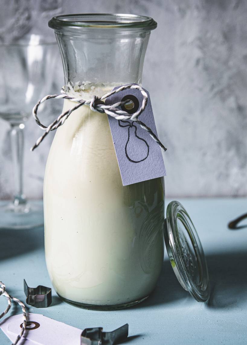 Marzipanlikör mit Birne mit dem Monsieur Cuisine | ZauberMix Marzipanlikör mit Birne mit dem Monsieur Cuisine | ZauberMix