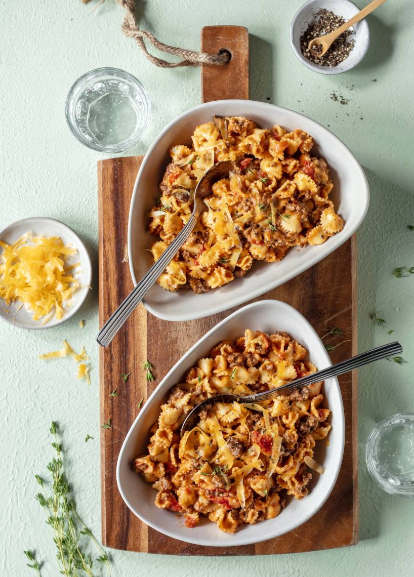 Muschelnudeln mit schneller Hackfleischsoße | ZauberMix Muschelnudeln mit schneller Hackfleischsoße | ZauberMix
