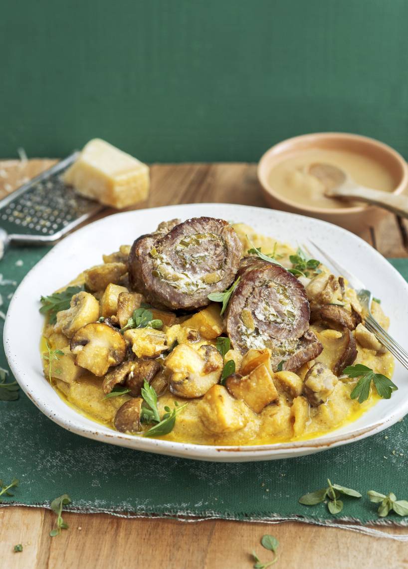 Rinderrouladen mit Ricottafüllung und Pilzpolenta