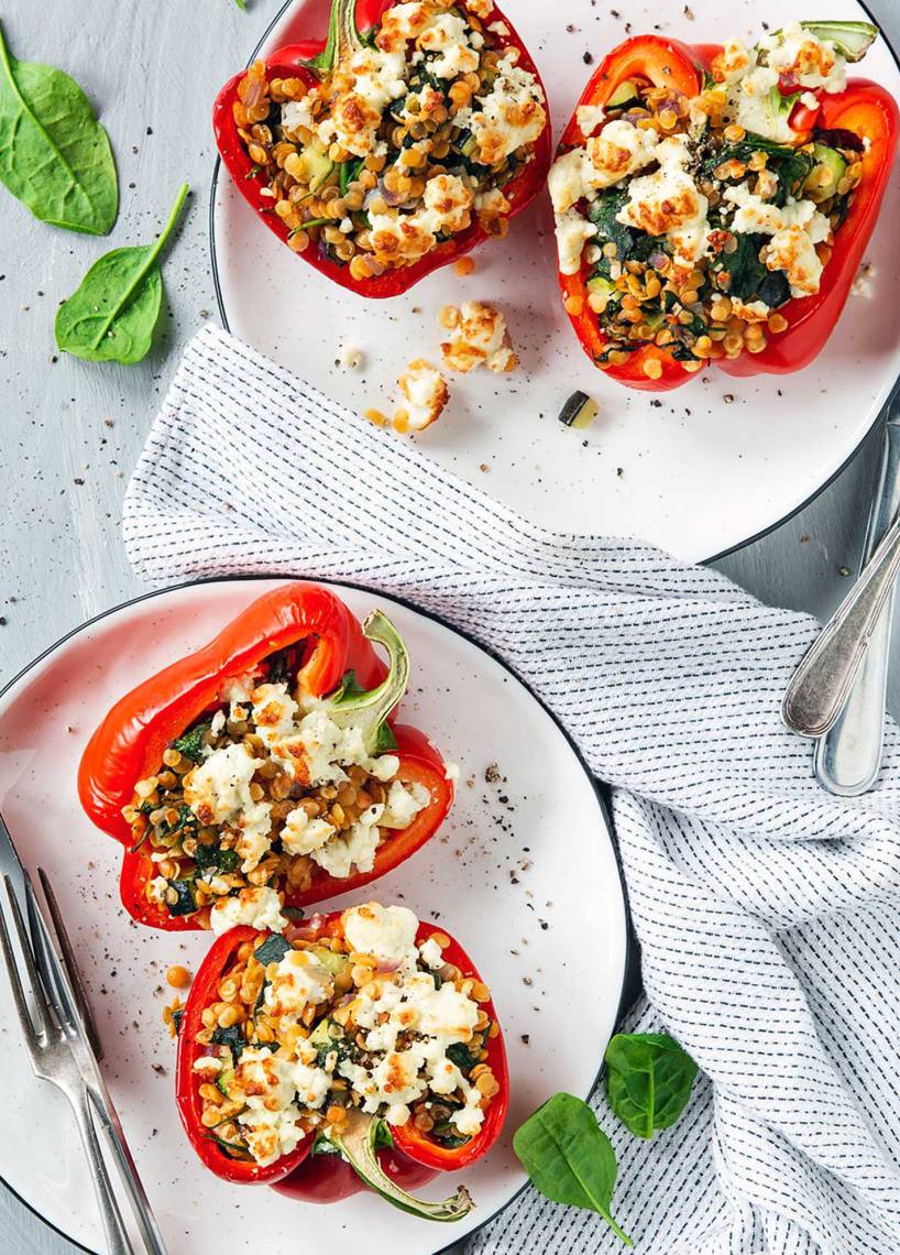 Gefüllte Paprika mit Feta und Linsen