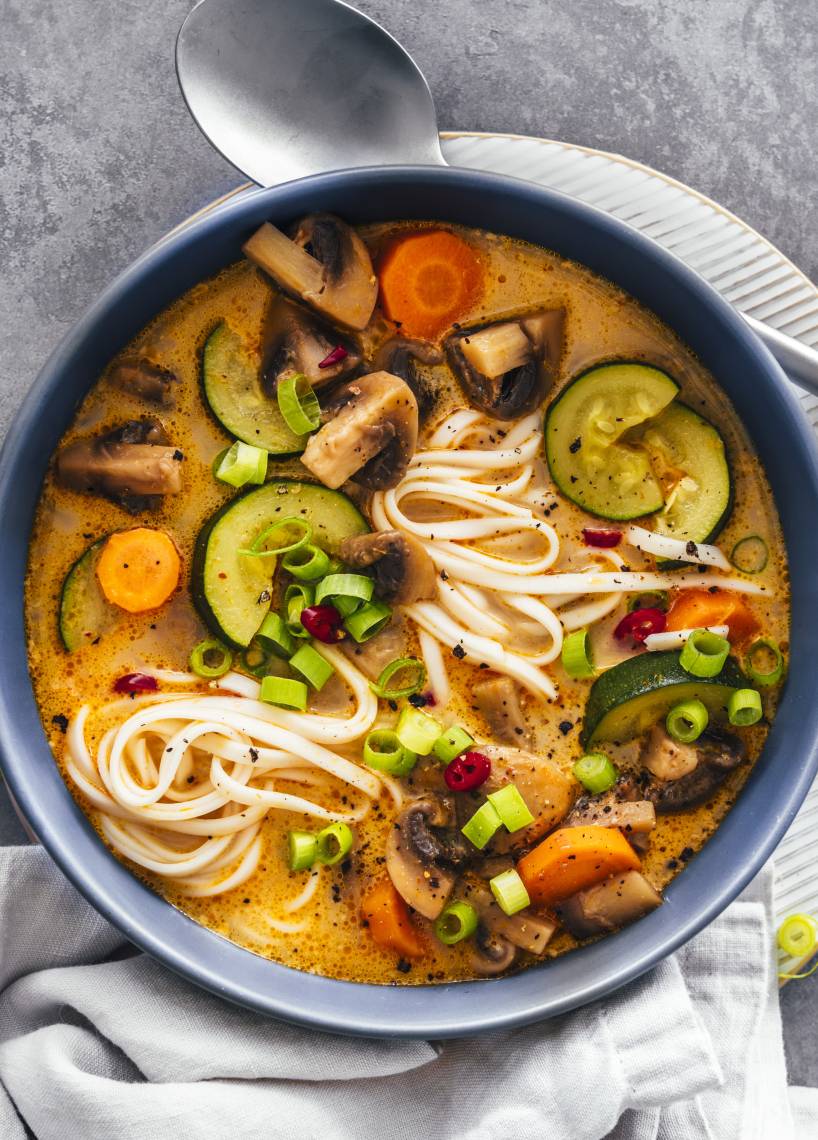 Thai-Curry-Suppe im Monsieur Cuisine | ZauberMix Thai-Curry-Suppe im Monsieur Cuisine | ZauberMix