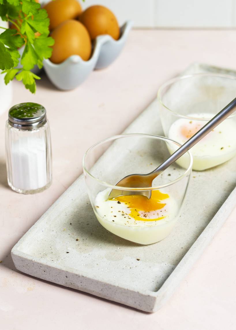 Gedämpftes Ei im Glas