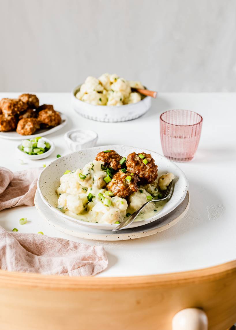 Frikadellen mit Rahm-Blumenkohl aus dem Monsieur Cuisine | ZauberMix