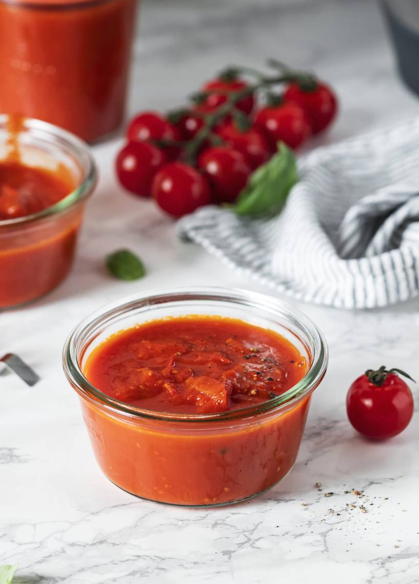 Fruchtige Tomatensoße mit dem Monsieur Cuisine | ZauberMix Fruchtige Tomatensoße mit dem Monsieur Cuisine | ZauberMix