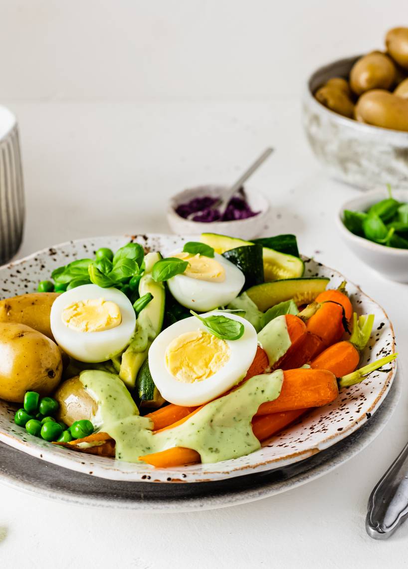 Frühlingsgemüse mit Kräutersoße und Ei mit dem Monsieur Cuisine | ZauberMix Frühlingsgemüse mit Kräutersoße und Ei mit dem Monsieur Cuisine | ZauberMix