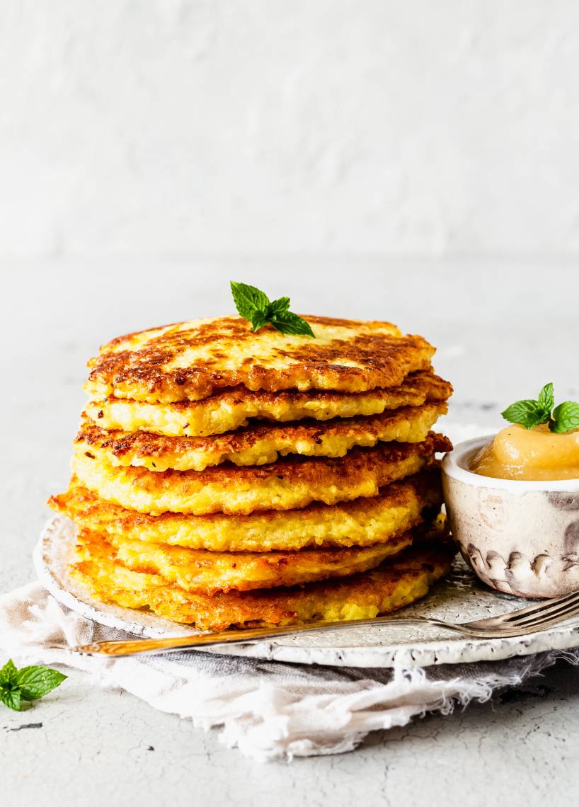 Kartoffelpuffer mit Apfelmus | ZauberMix Kartoffelpuffer mit Apfelmus | ZauberMix