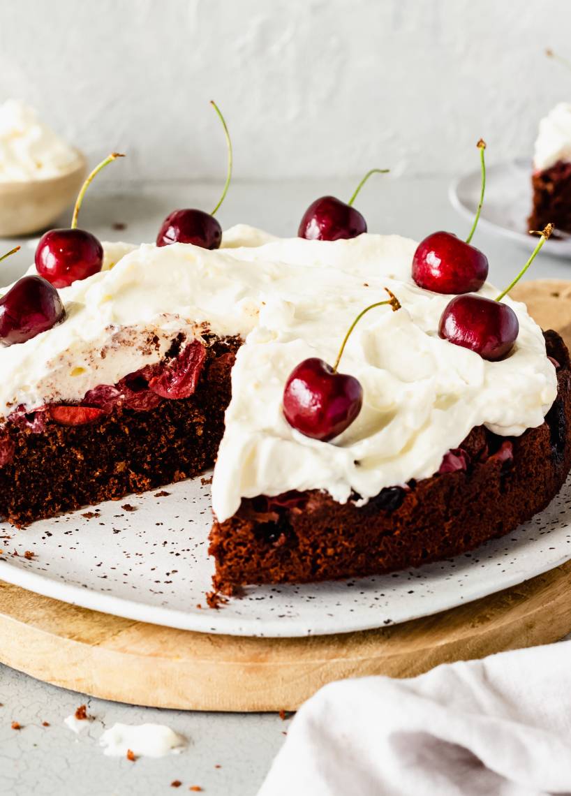 Schoko-Kirsch-Kuchen mit Frischkäse