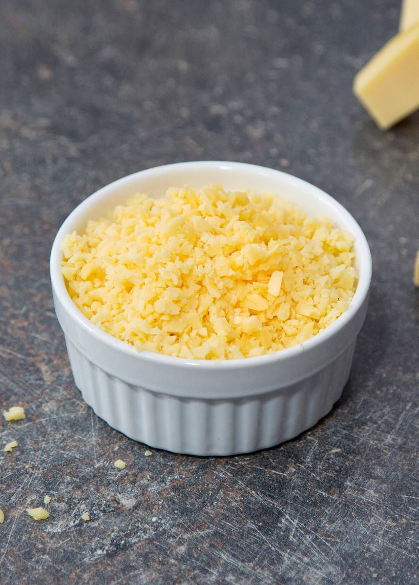 Käse reiben mit dem Monsieur Cuisine