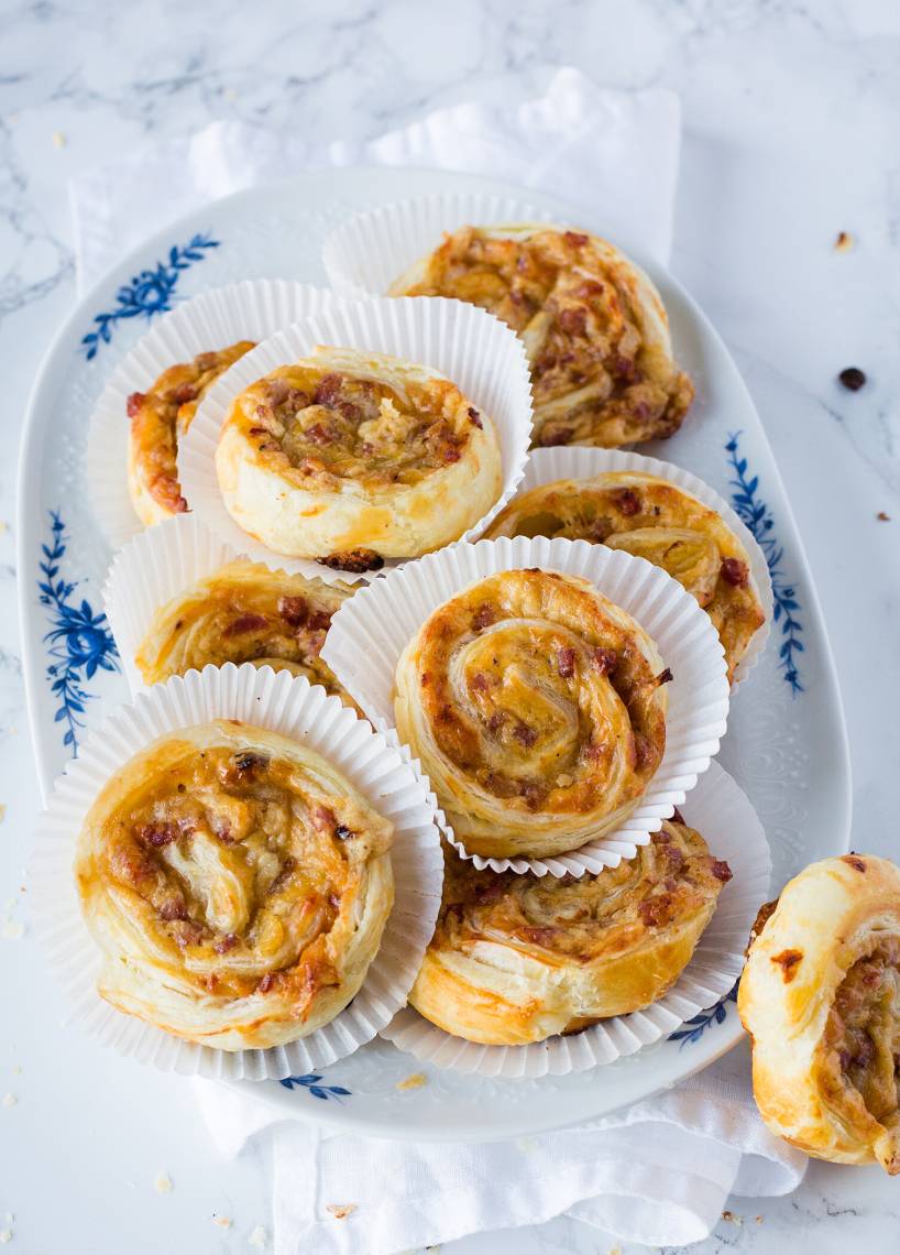 Pizzaschnecken mit Blätterteig