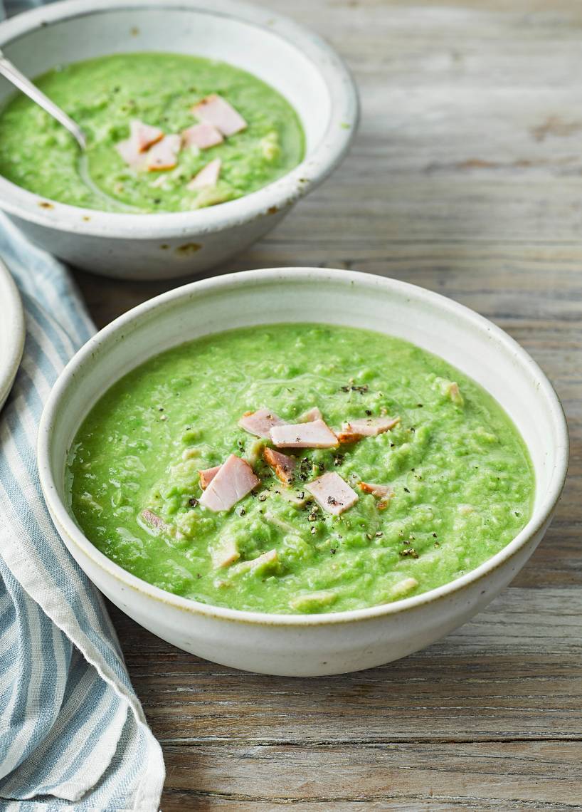 Schnelle Erbsensuppe mit Schinken