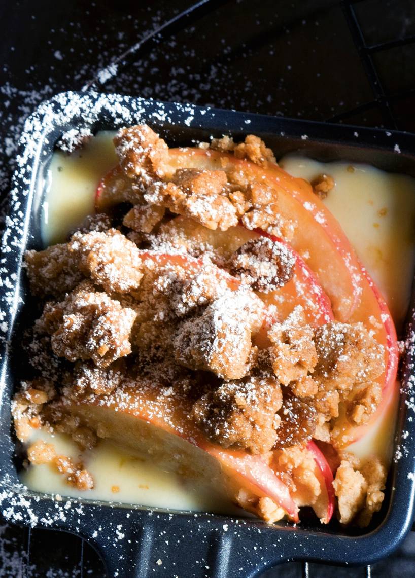 Apple-Crumble im Pfännchen