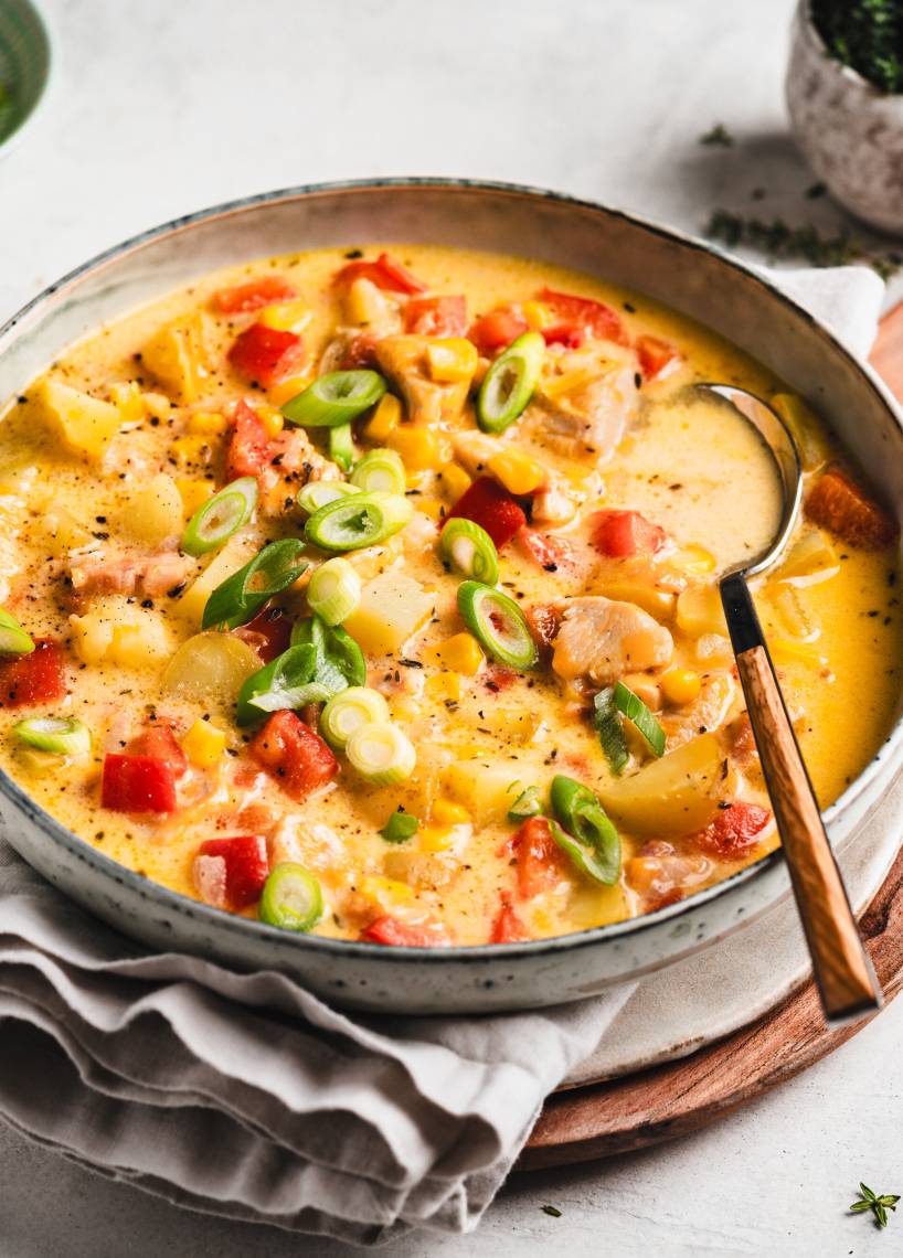 Cremige Hähnchen-Mais-Suppe