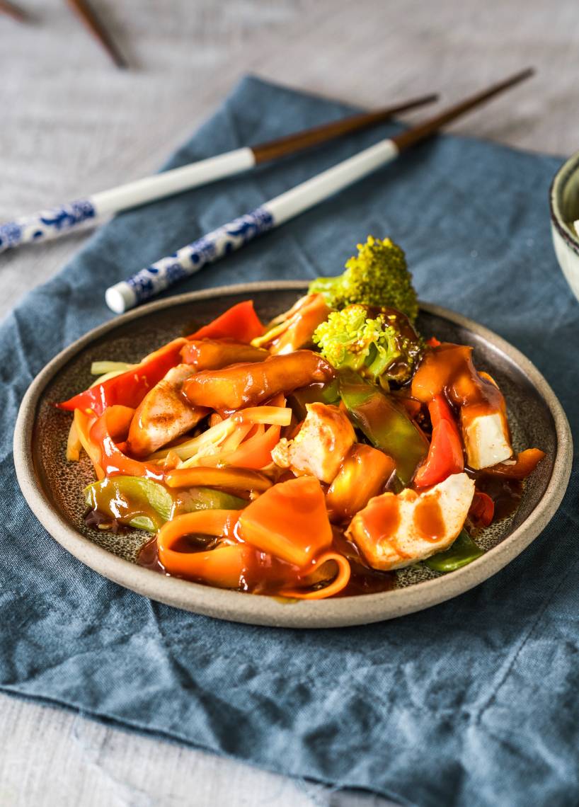 Hähnchen süßsauer mit Gemüse und Reis