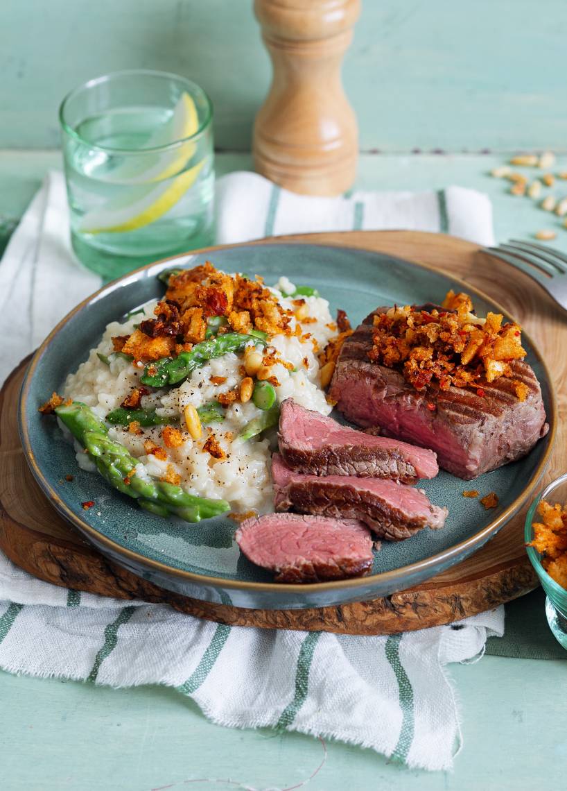 Spargelrisotto mit Rindermedaillons