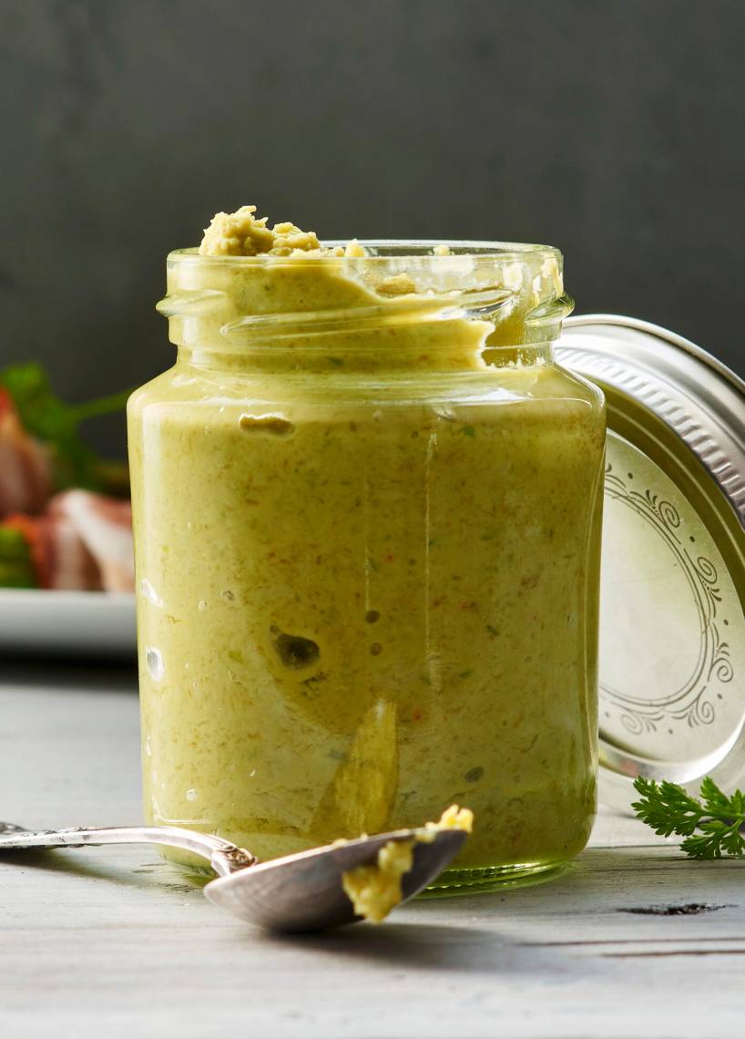 Grünes Spargelpesto