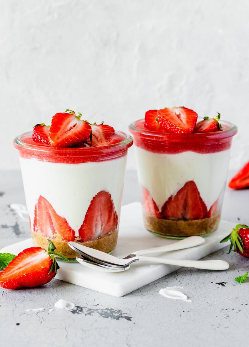 Erdbeer-Butterkeks-Dessert