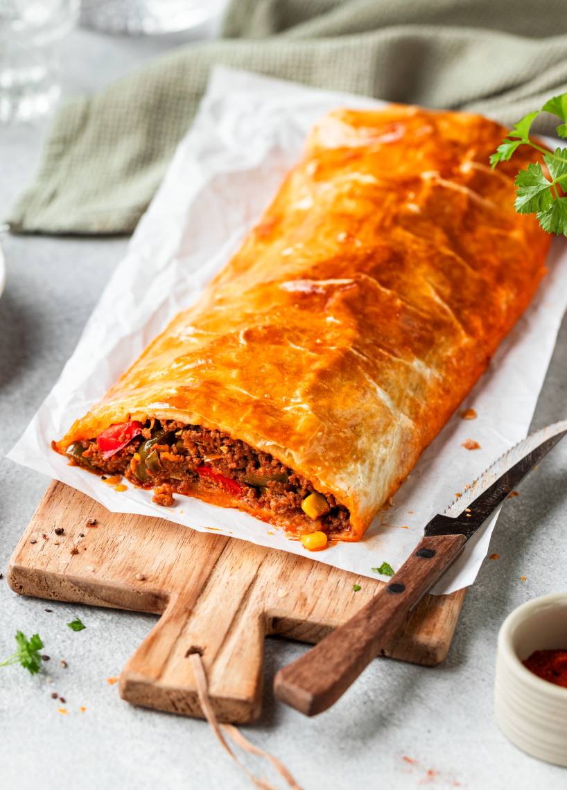Knuspriger Hackfleisch-Strudel | ZauberMix