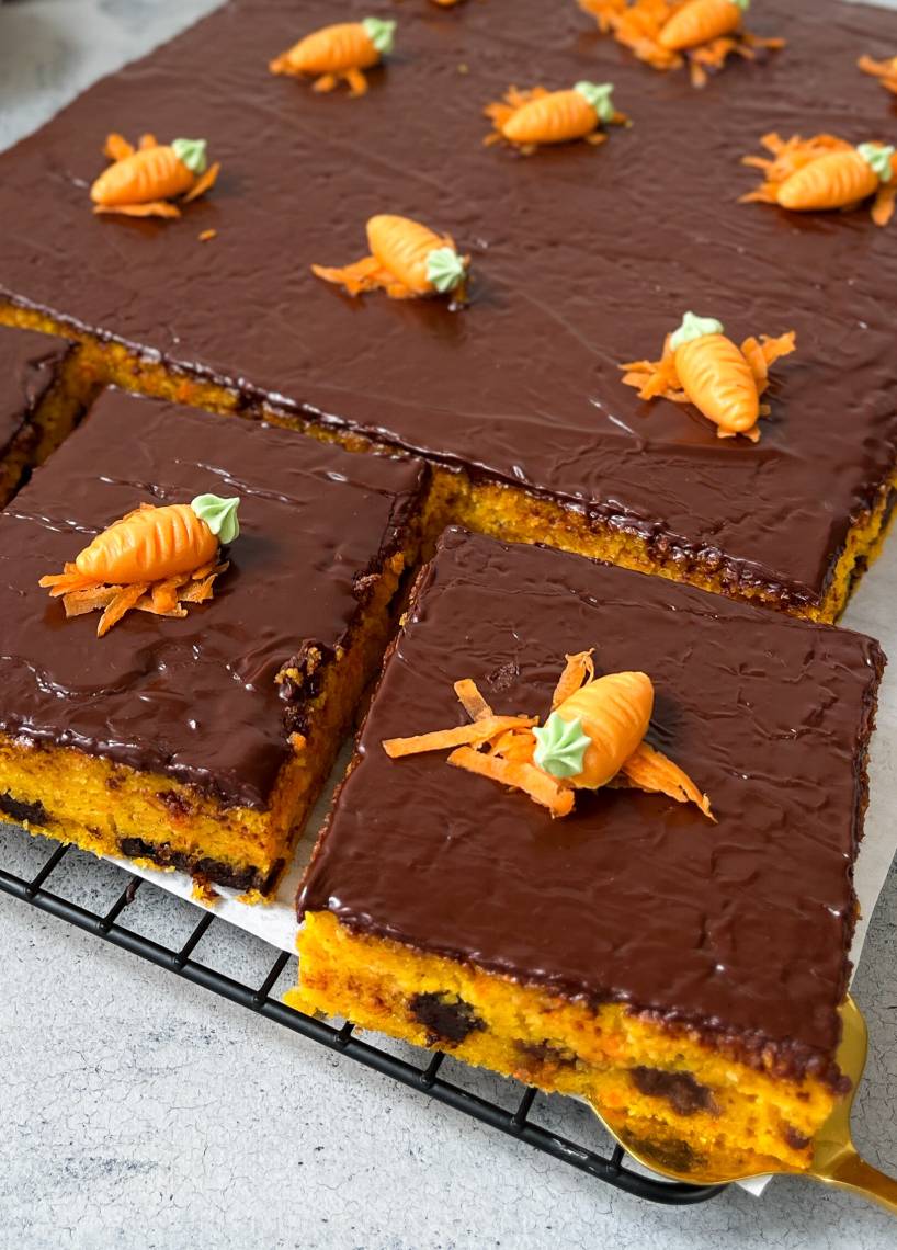 Karottenkuchen mit Schokolade