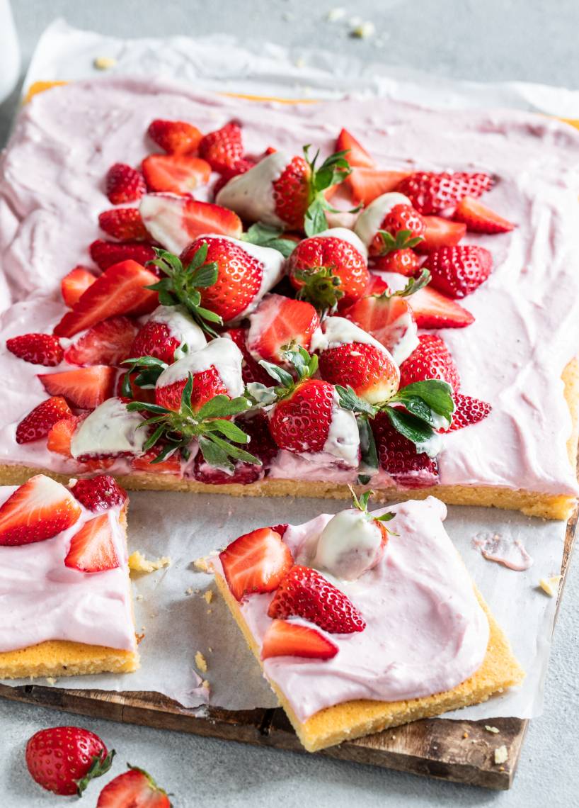 Schneller Erdbeer-Quark-Kuchen vom Blech