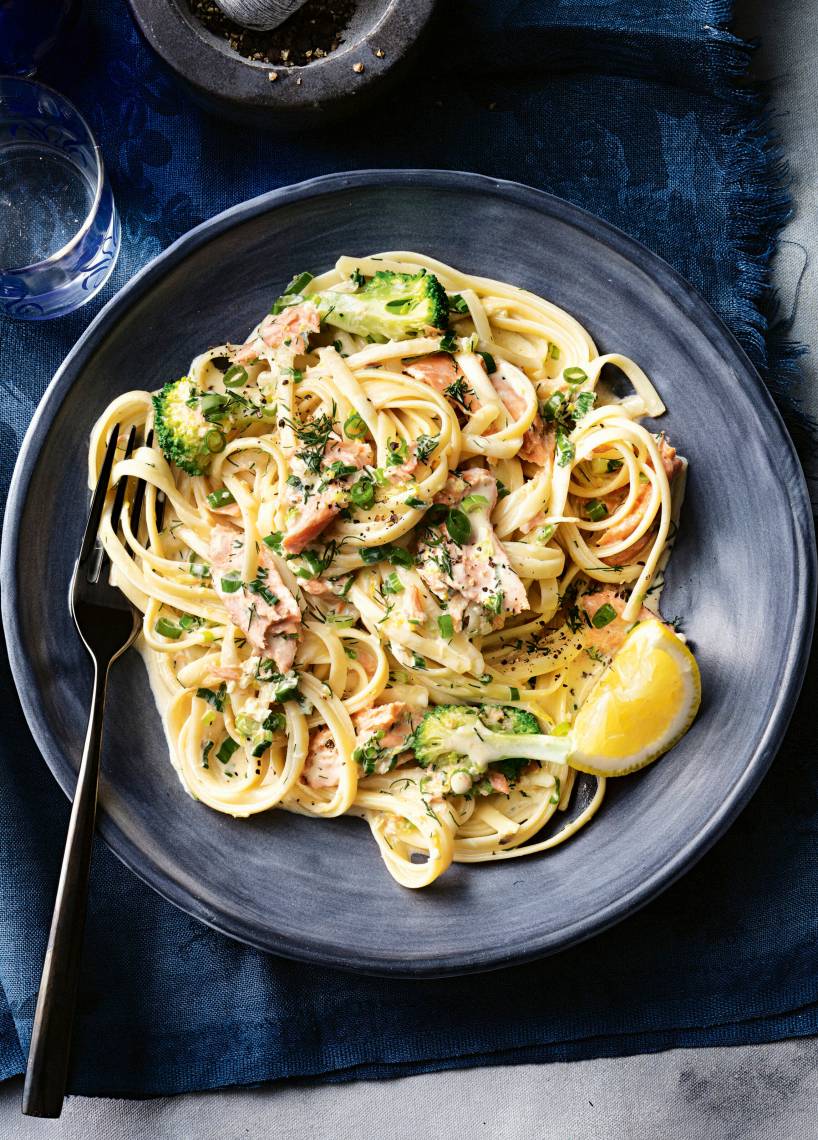 Cremige Lachs-Pasta mit Brokkoli