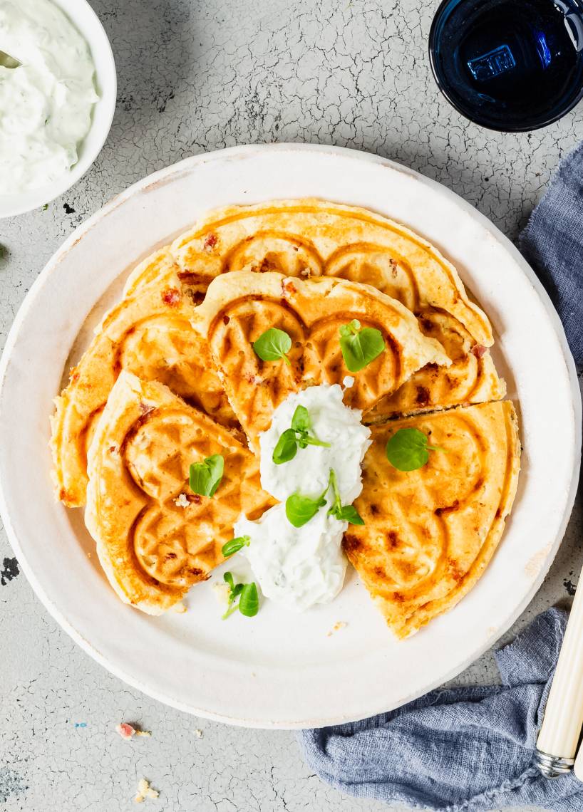 Käsewaffeln mit Jalapeñocreme