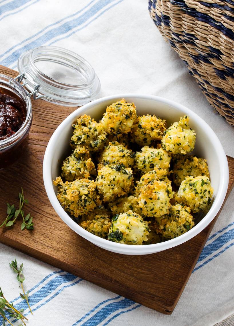 Mozzarella-Bällchen mit Tomatenchutney