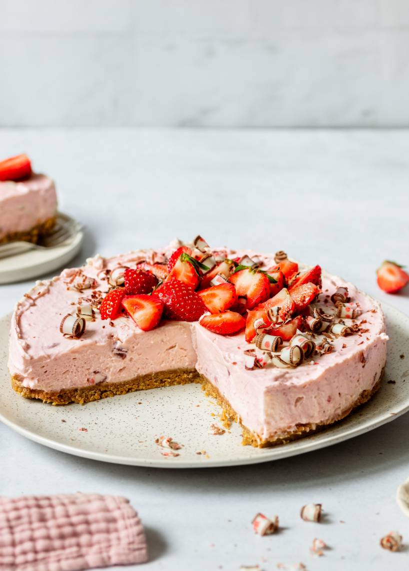 Erdbeer Käsekuchen mit Yogurette ohne Backen
