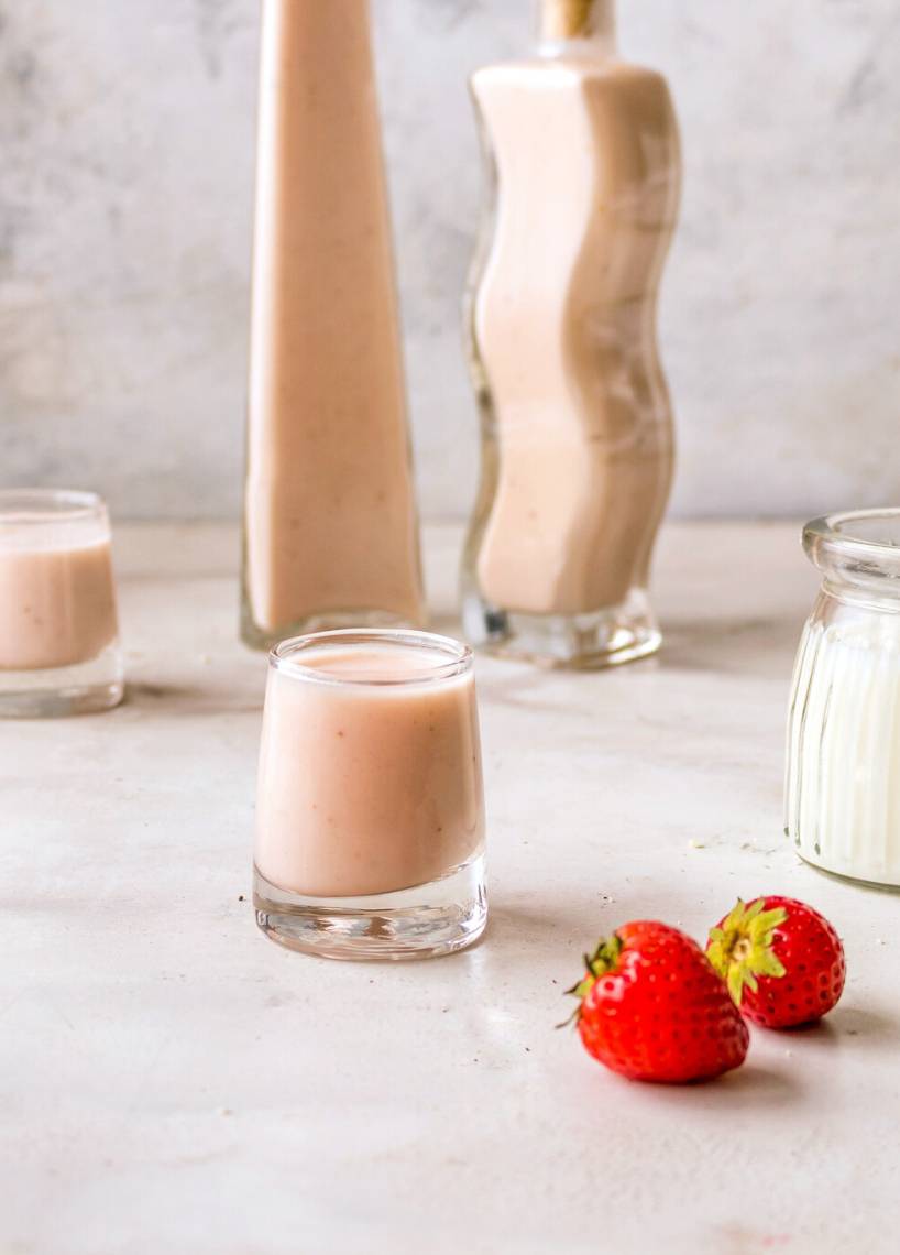 Cremiger Spaghetti-Eis Likör