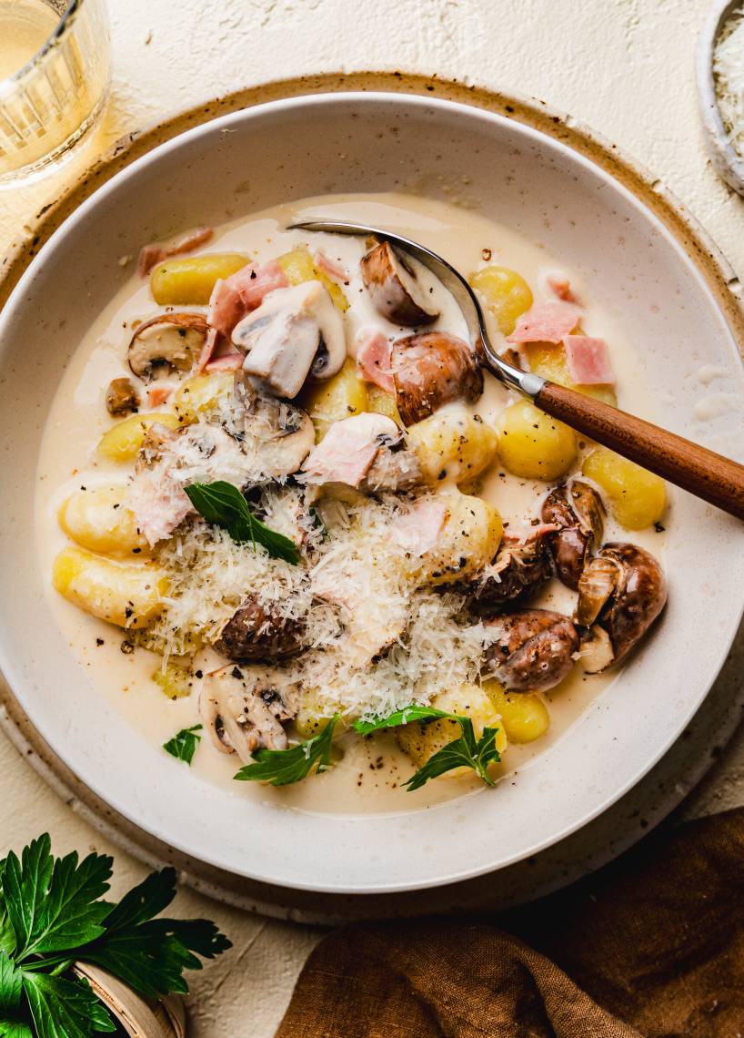 Gnocchi in Käsesoße mit Schinken und Pilzen | ZauberMix