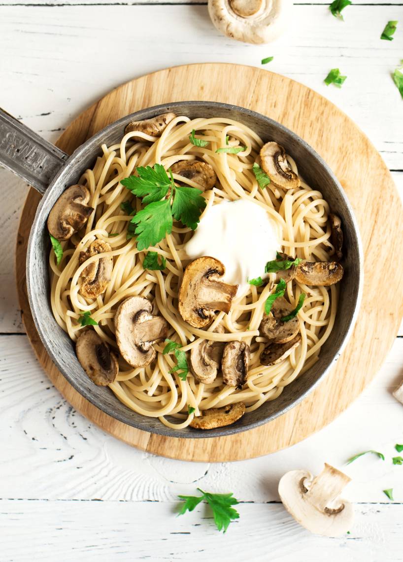 Spaghetti in Champignon-Rahmsoße