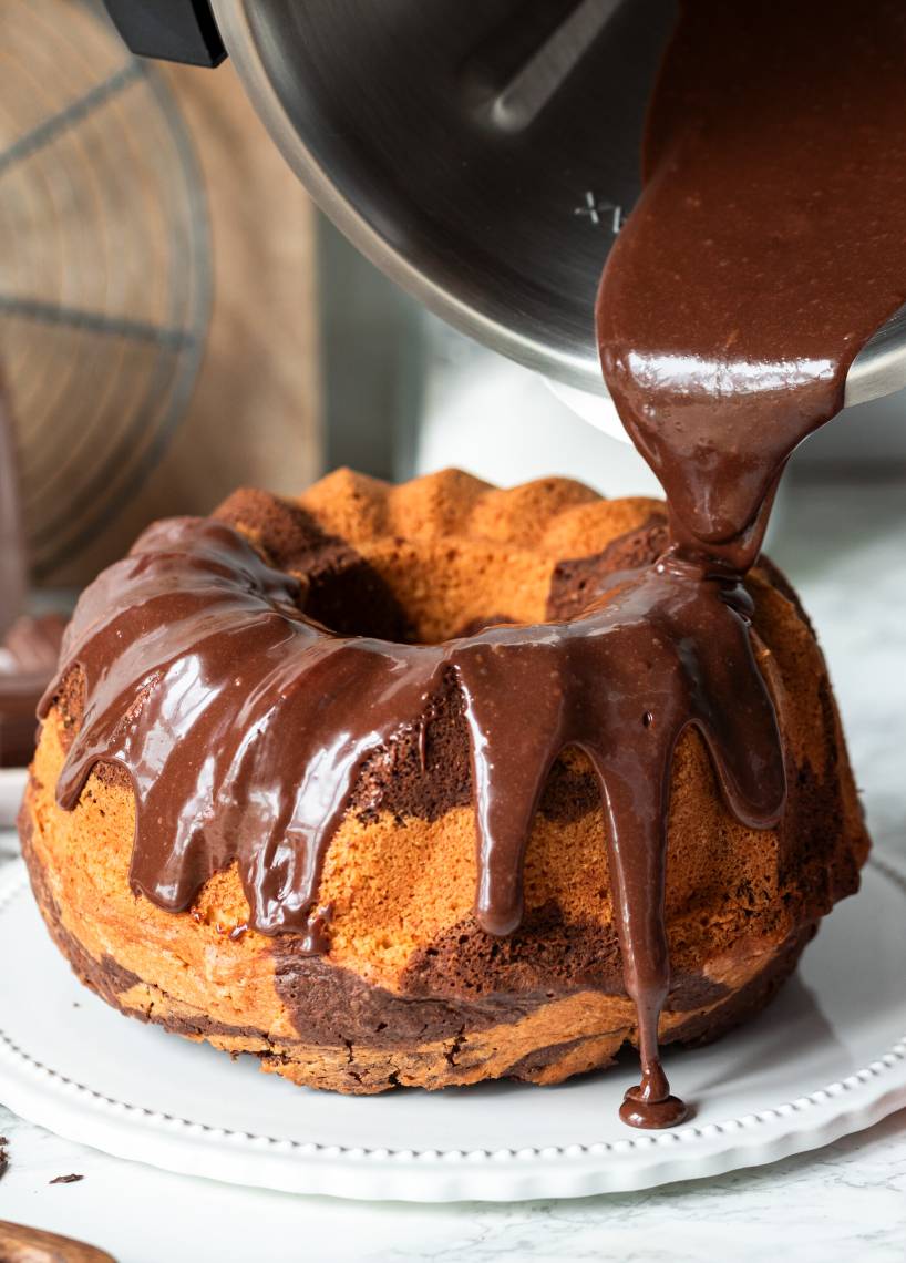 Glänzende Kuchenglasur